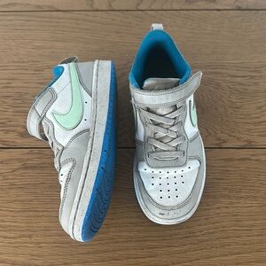 Nike Kids' Grade School Court Borough Low Recraft Shoes